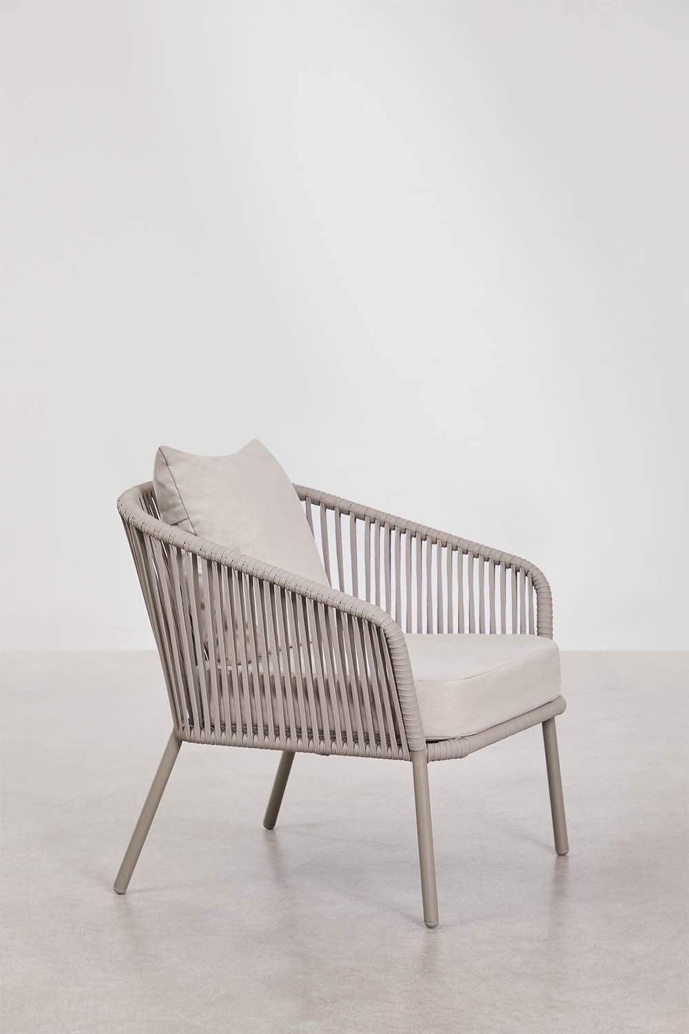Ensemble de jardin avec canapé 2 places, 2 fauteuils en corde tressée et table basse Arhiza, image de la galerie 8