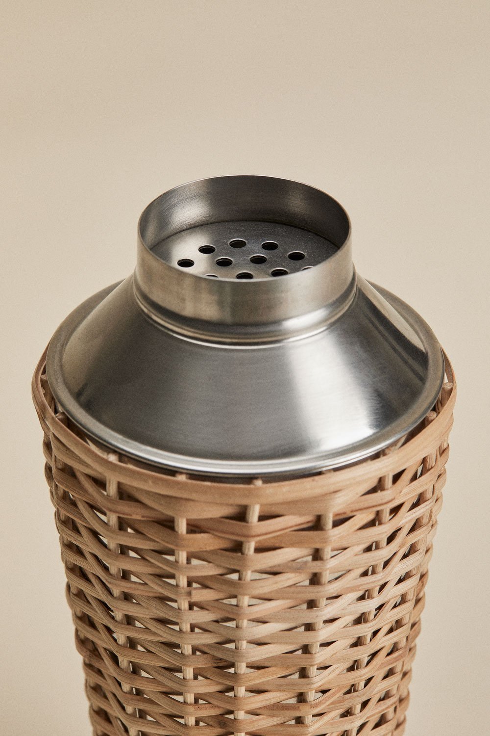 Shaker 85 cl en acier inoxydable et bambou Dakomi, image de la galerie 5