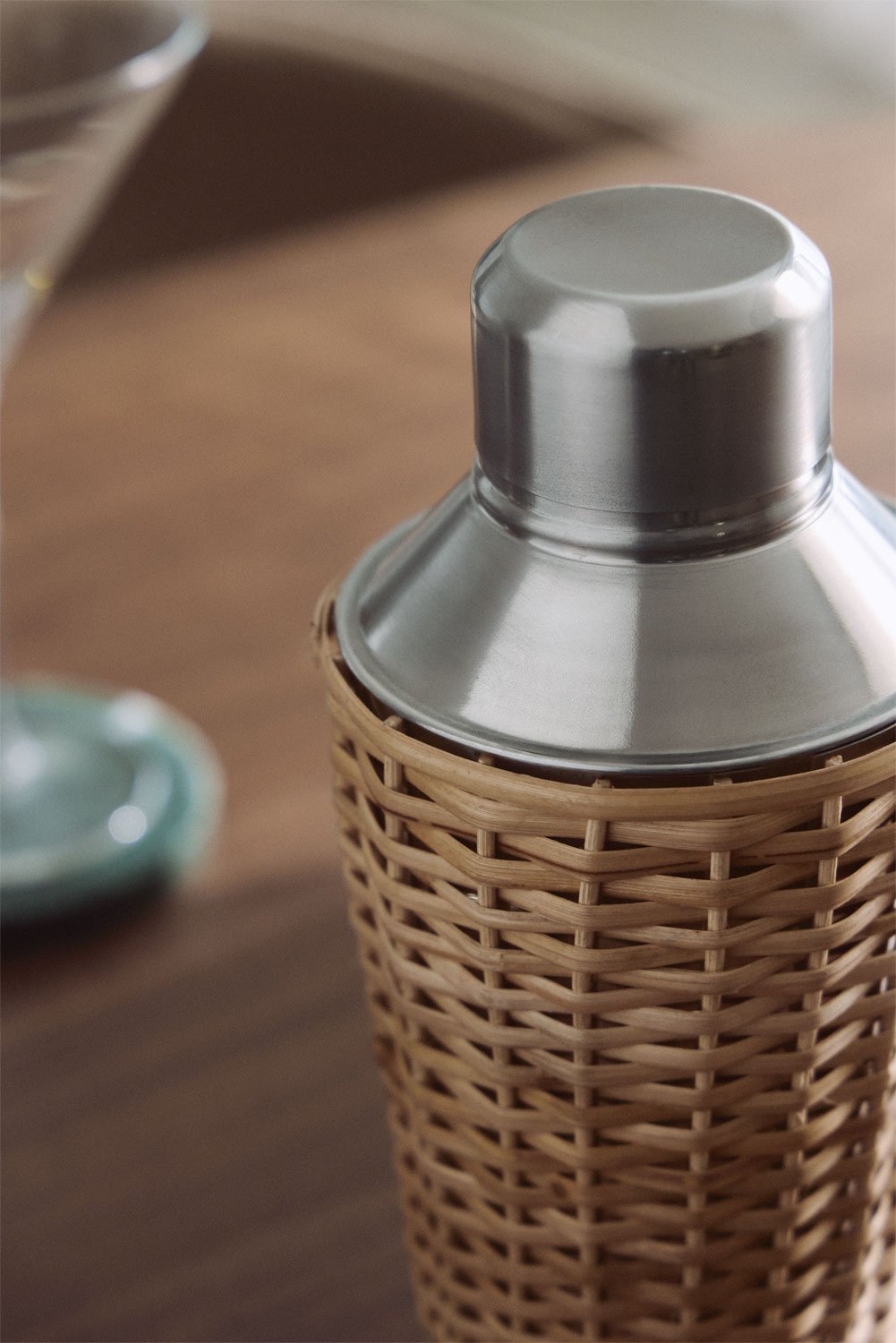 Shaker 85 cl en acier inoxydable et bambou Dakomi, image de la galerie 2