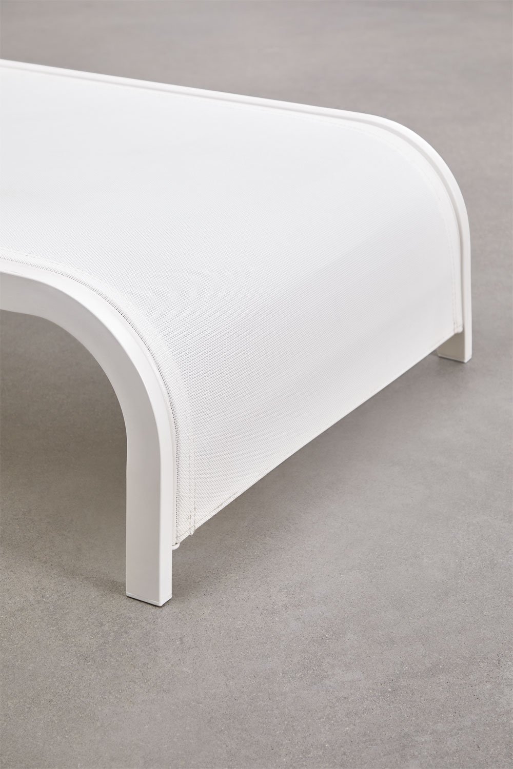 Set de 2 chaises longues inclinables et 3 tables d'appoint en acier Marietta, image de la galerie 6