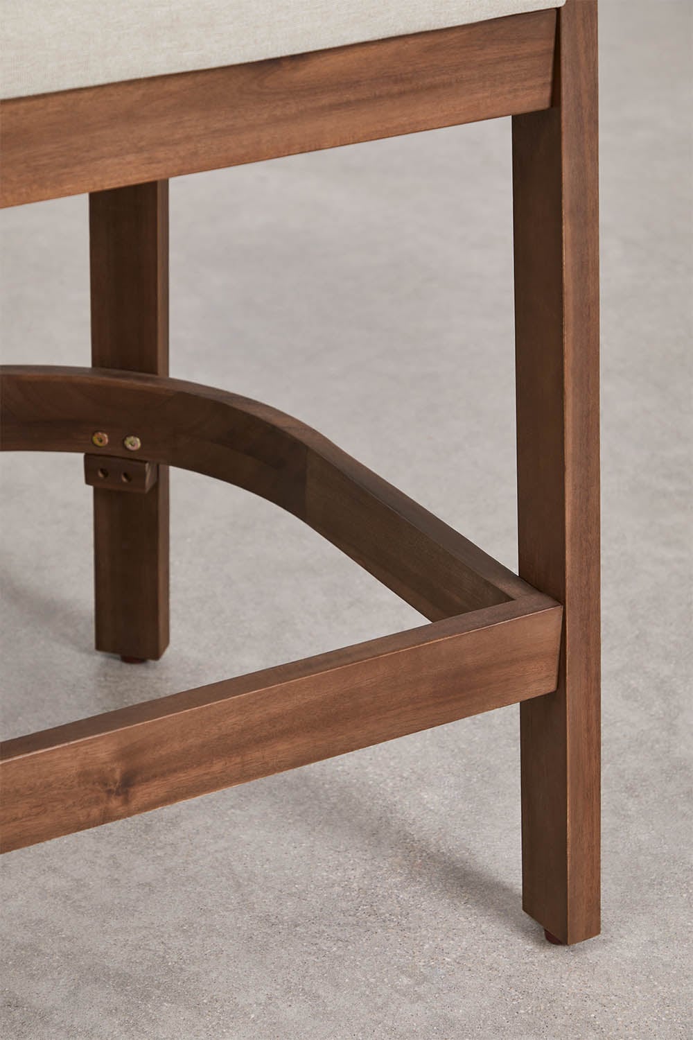 Tabouret haut en bois d'acacia Uleno, image de la galerie 5