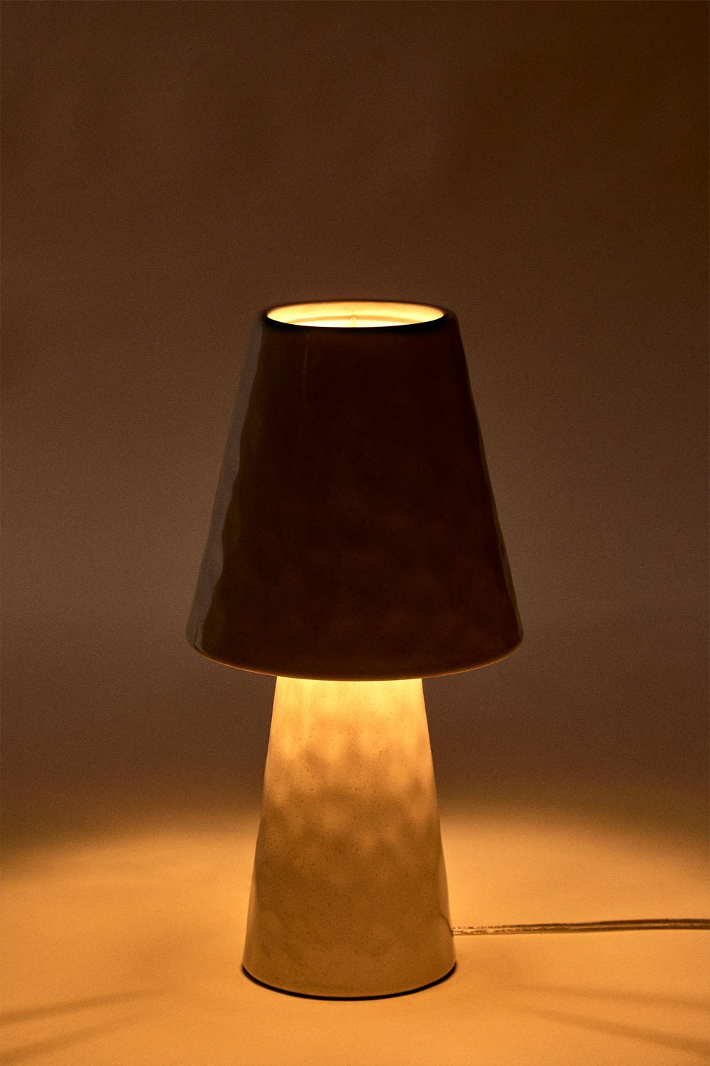 Lampe de table en céramique Portia, image de la galerie 4