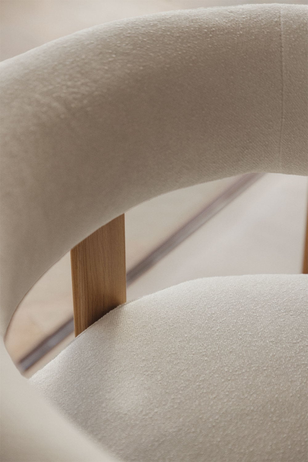 Pack de 4 chaises de salle à manger avec accoudoirs, rembourrées et en fer Jolie, image de la galerie 2