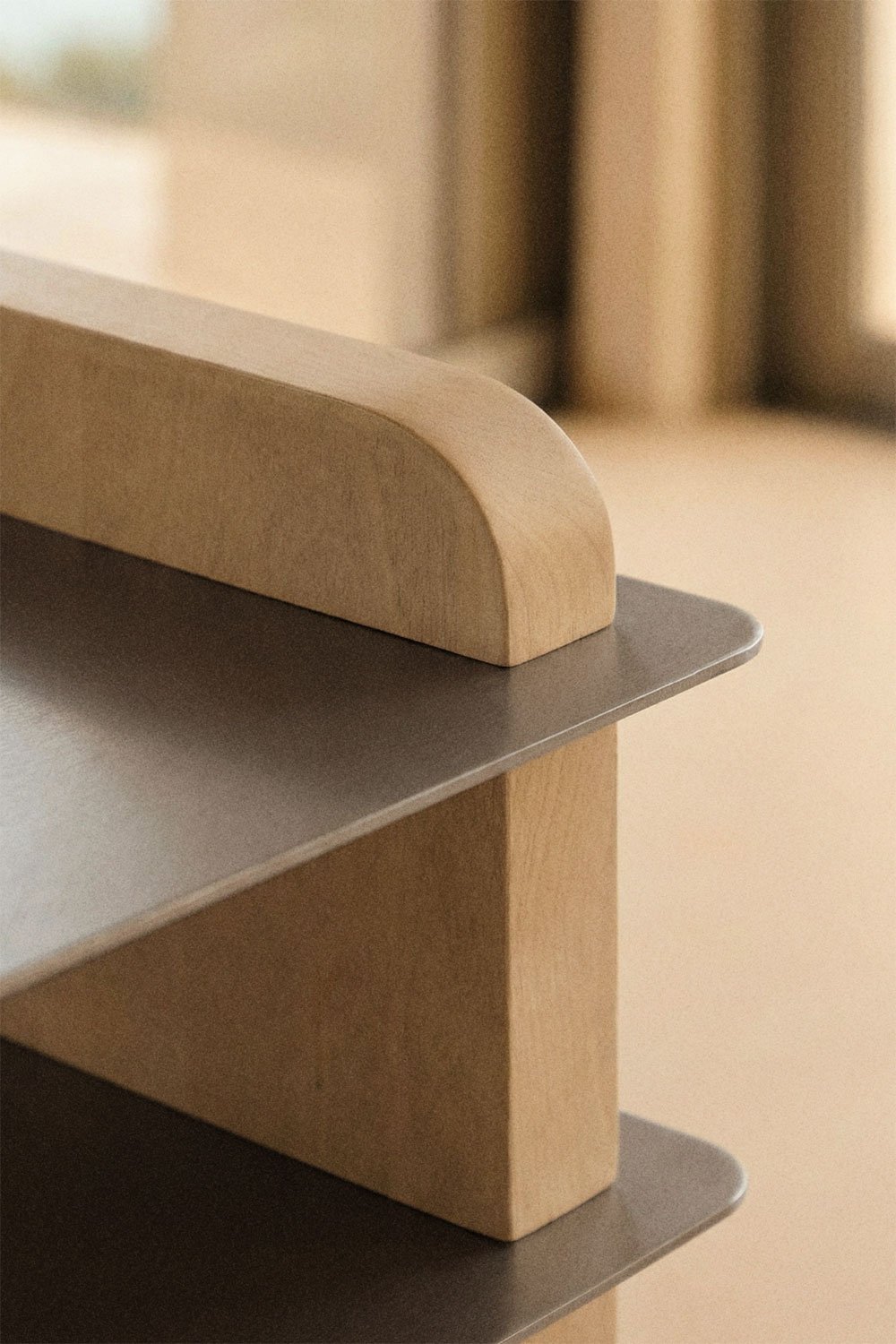 Table d'appoint rectangulaire 55x40 cm en bois de manguier et acier Tokyo, image de la galerie 2