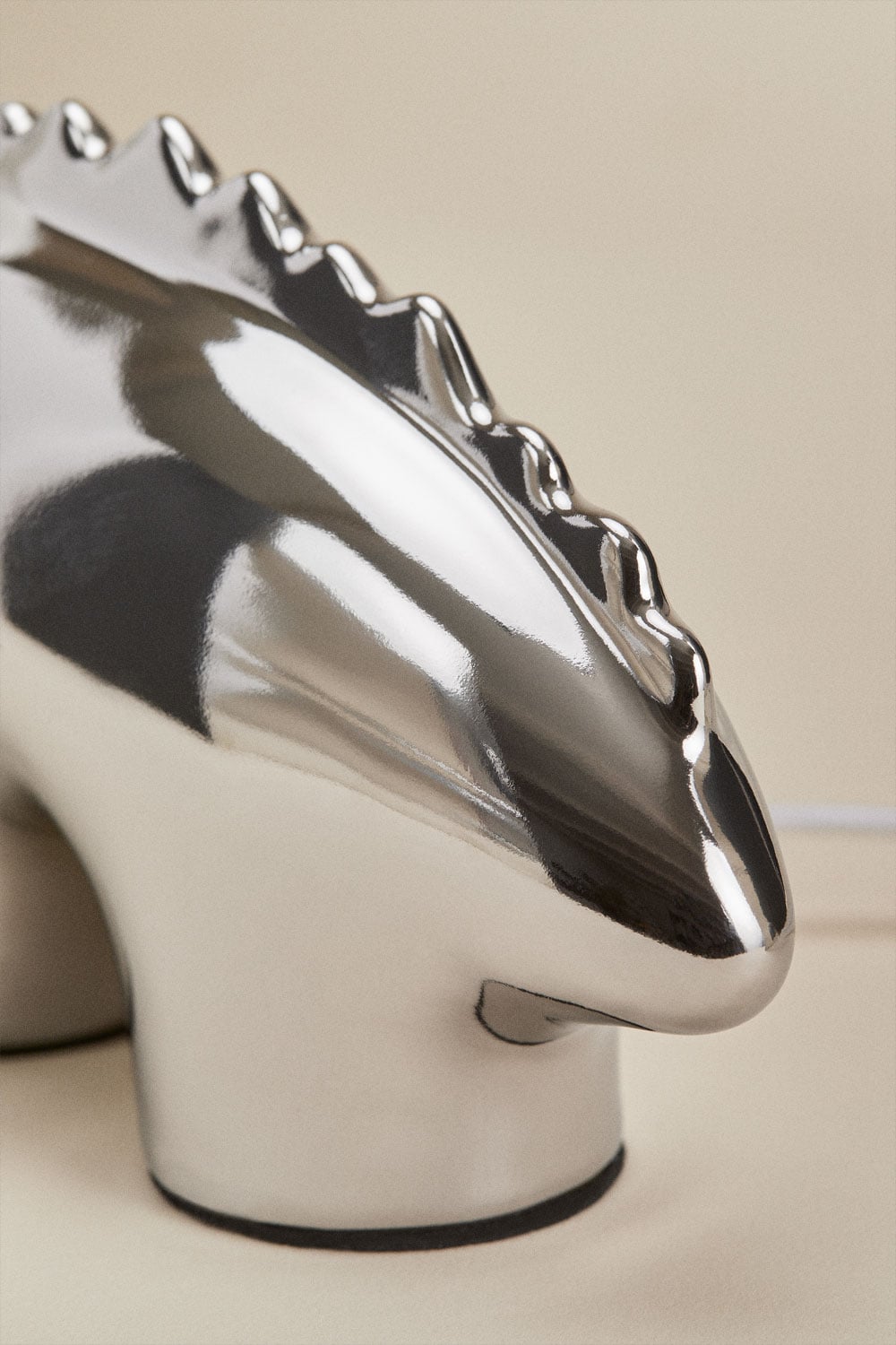 Lampe de table en céramique avec boule en cristal Maloa, image de la galerie 5