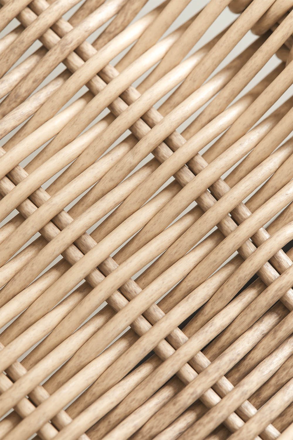 Pack de 4 chaises de salle à manger empilables avec accoudoirs en acier et rotin synthétique Kalymana, image de la galerie 6