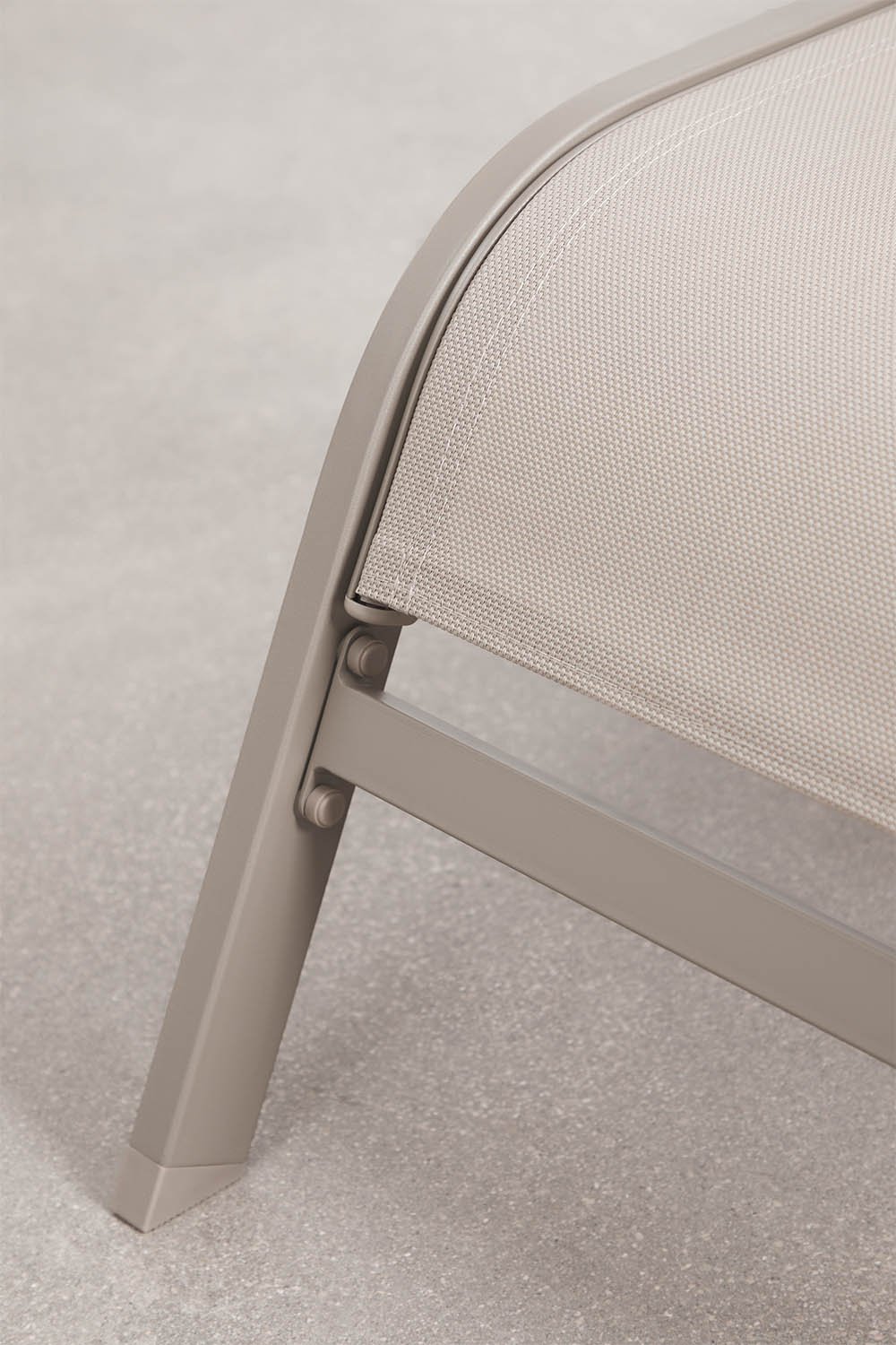 Chaise longue inclinable avec coussin Therys, image de la galerie 6