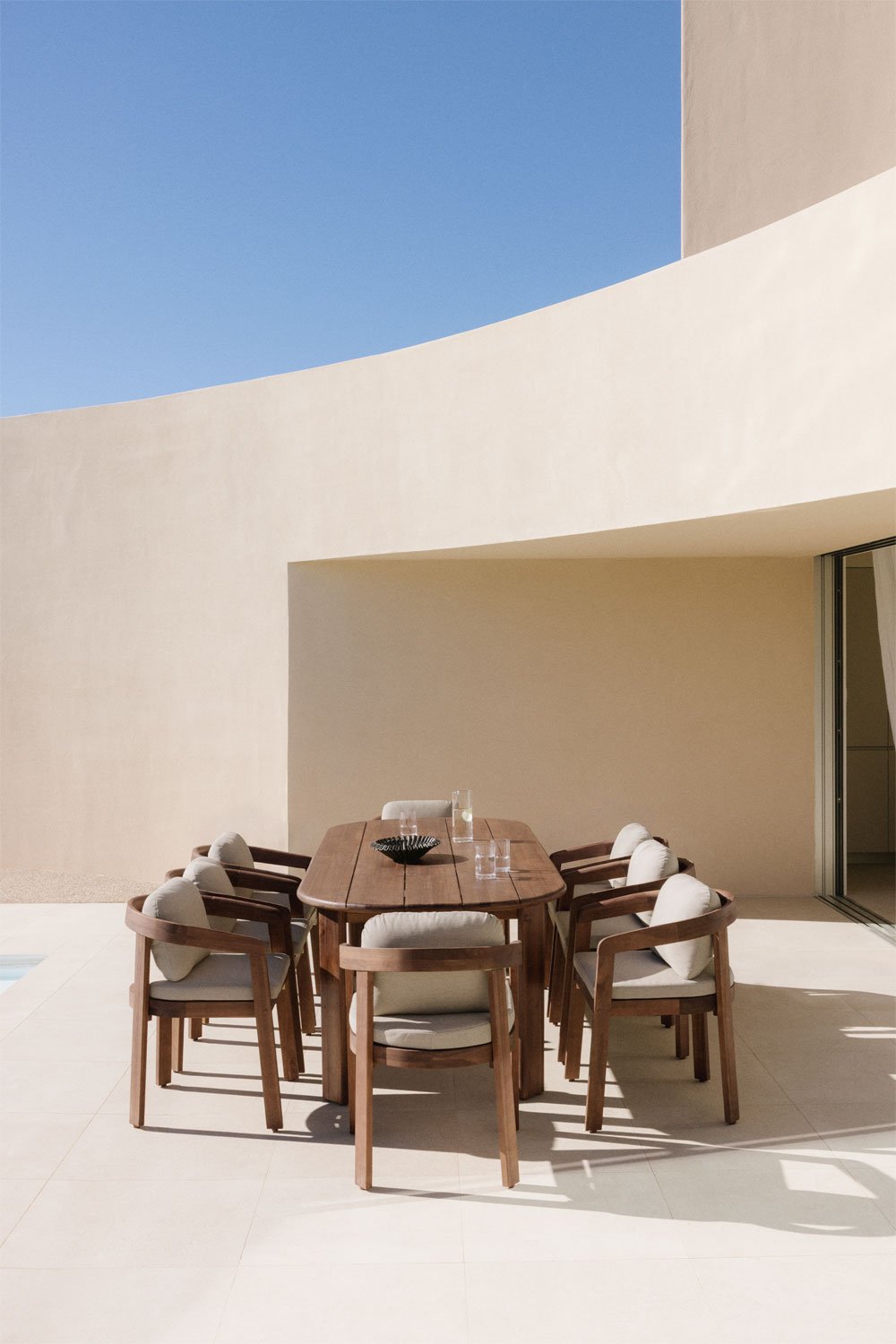 Set de table ovale 240x100 cm et 8 chaises de jardin en bois d'acacia Uleno, image de la galerie 1