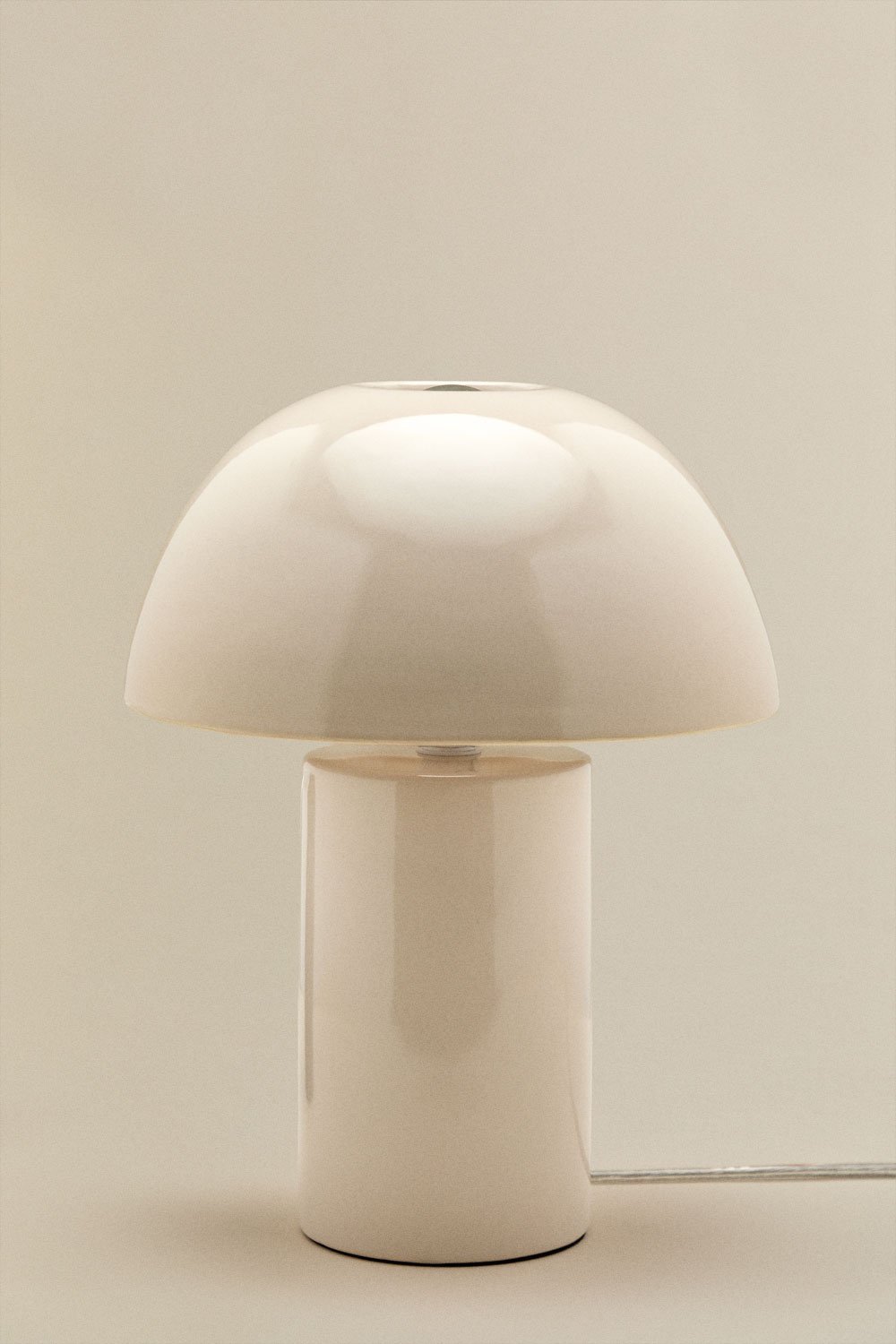 Lampe de table en céramique Kisvea, image de la galerie 3
