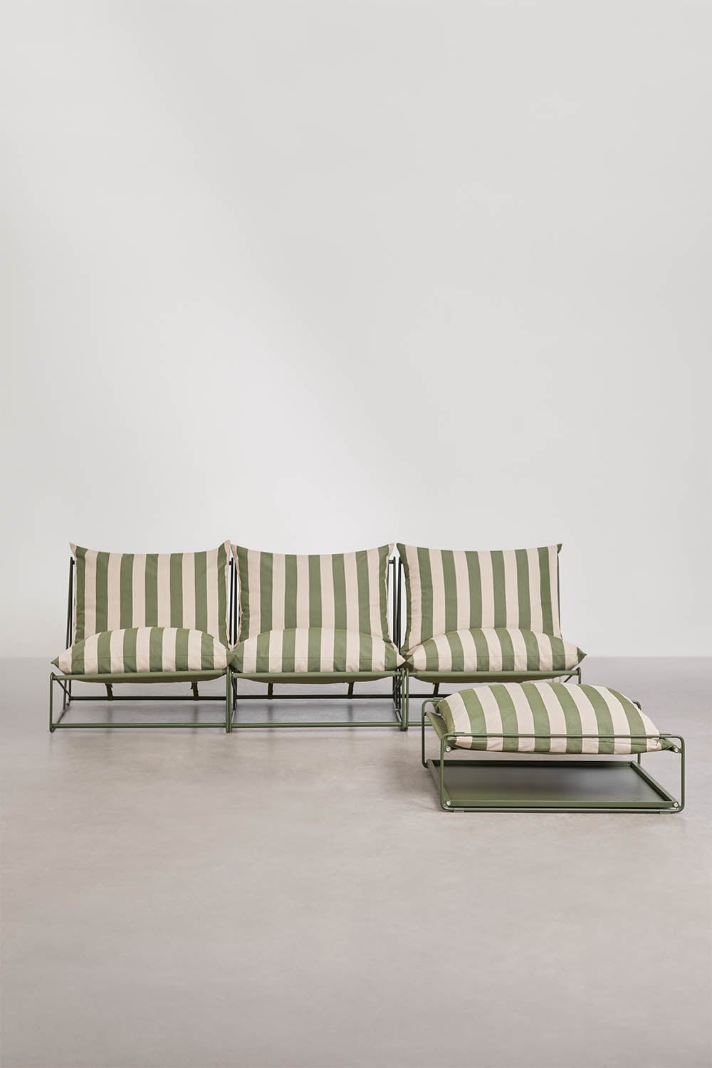 Canapé modulaire de jardin 3 pièces avec pouf convertible Amaro, image de la galerie 3