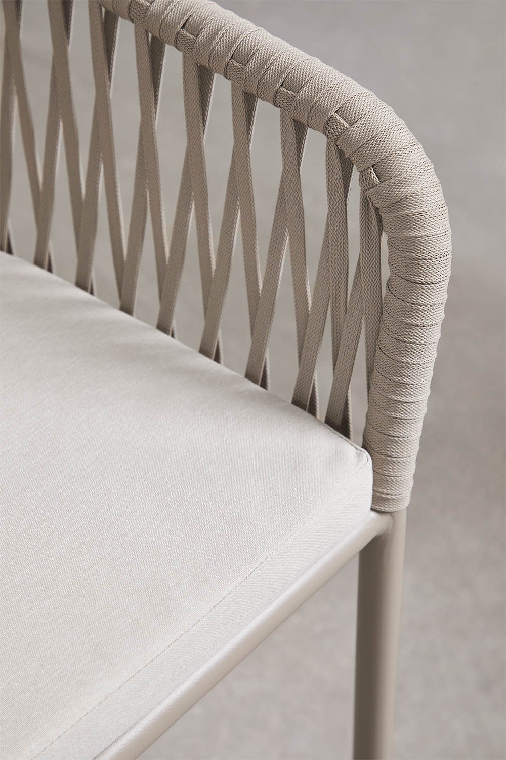 Pack de 2 tabourets hauts avec accoudoirs en corde tressée Arhiza, image de la galerie 5