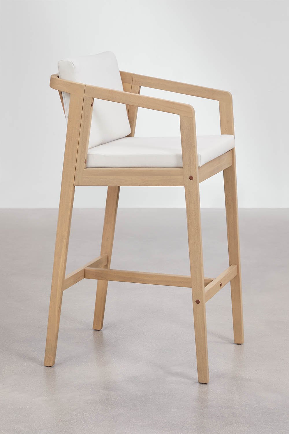 Tabouret haut Kaela en bois d'acacia, image de la galerie 2