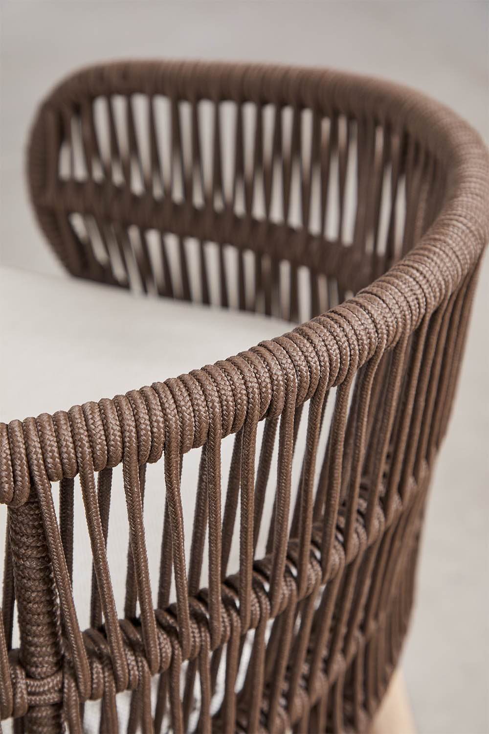Tabouret de jardin haut en bois d'acacia et corde tressée Capri, image de la galerie 5
