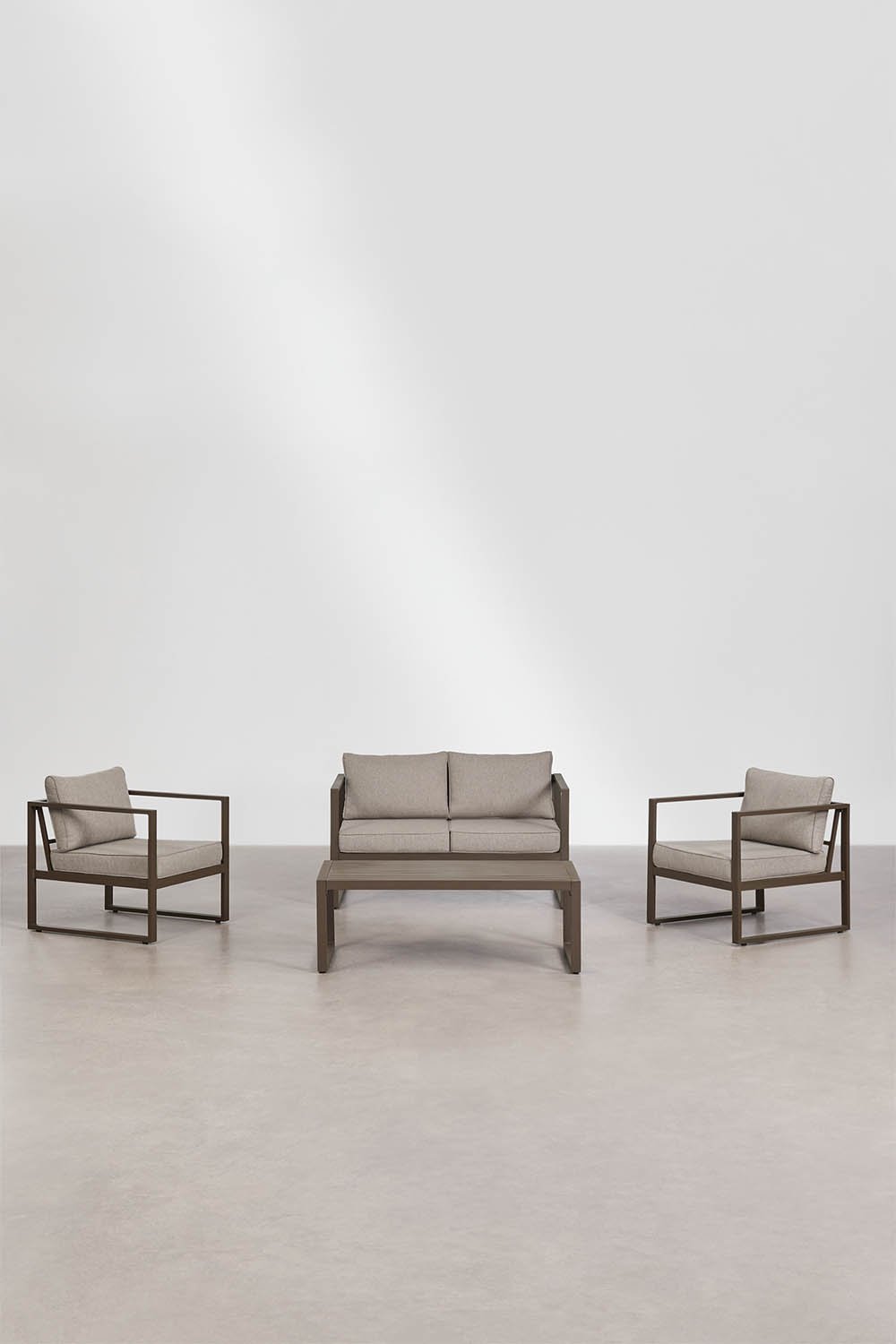 Ensemble de jardin avec canapé 2 places, 2 fauteuils et table basse en aluminium Lipov, image de la galerie 3