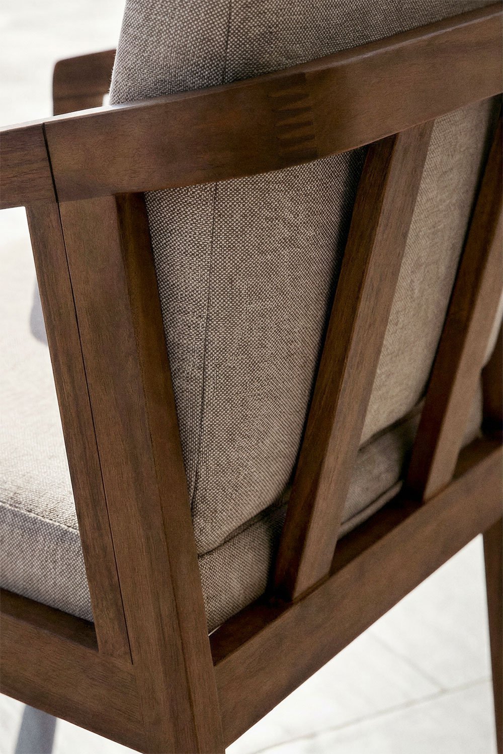 Chaise de jardin en bois d'acacia Kaela, image de la galerie 2