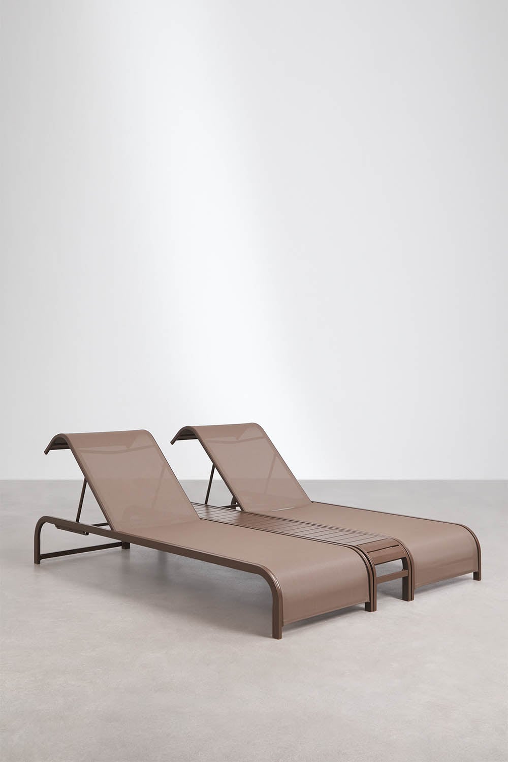 Set de 2 chaises longues inclinables et table d'appoint en acier Marietta, image de la galerie 3