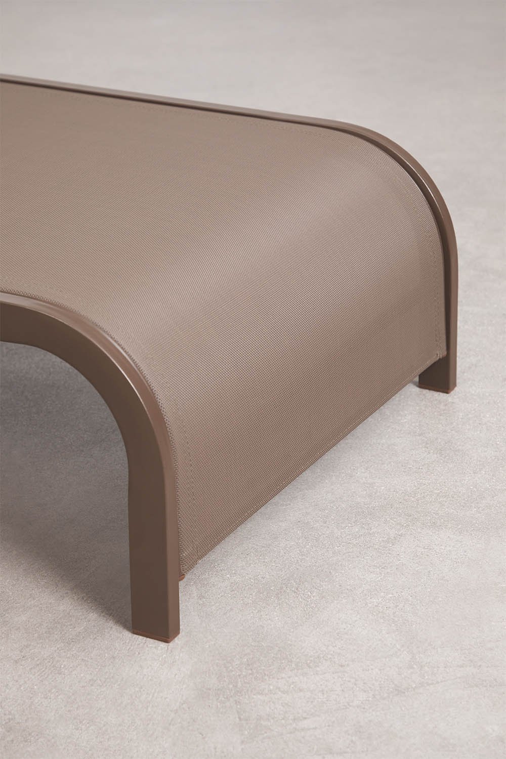 Set de 2 chaises longues inclinables et 2 tables d'appoint en acier Marietta, image de la galerie 9