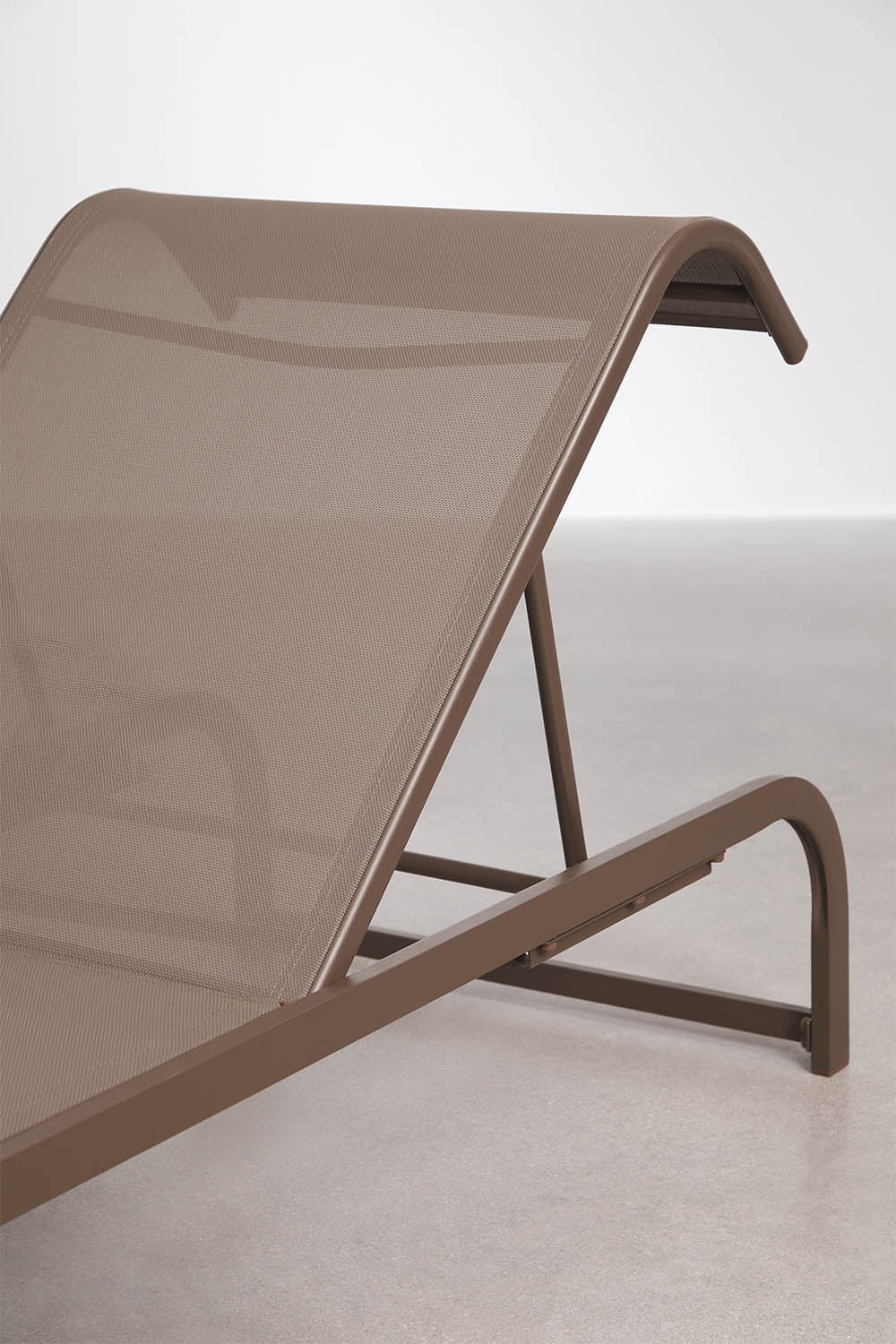 Set de 2 chaises longues inclinables et 3 tables d'appoint en acier Marietta, image de la galerie 8