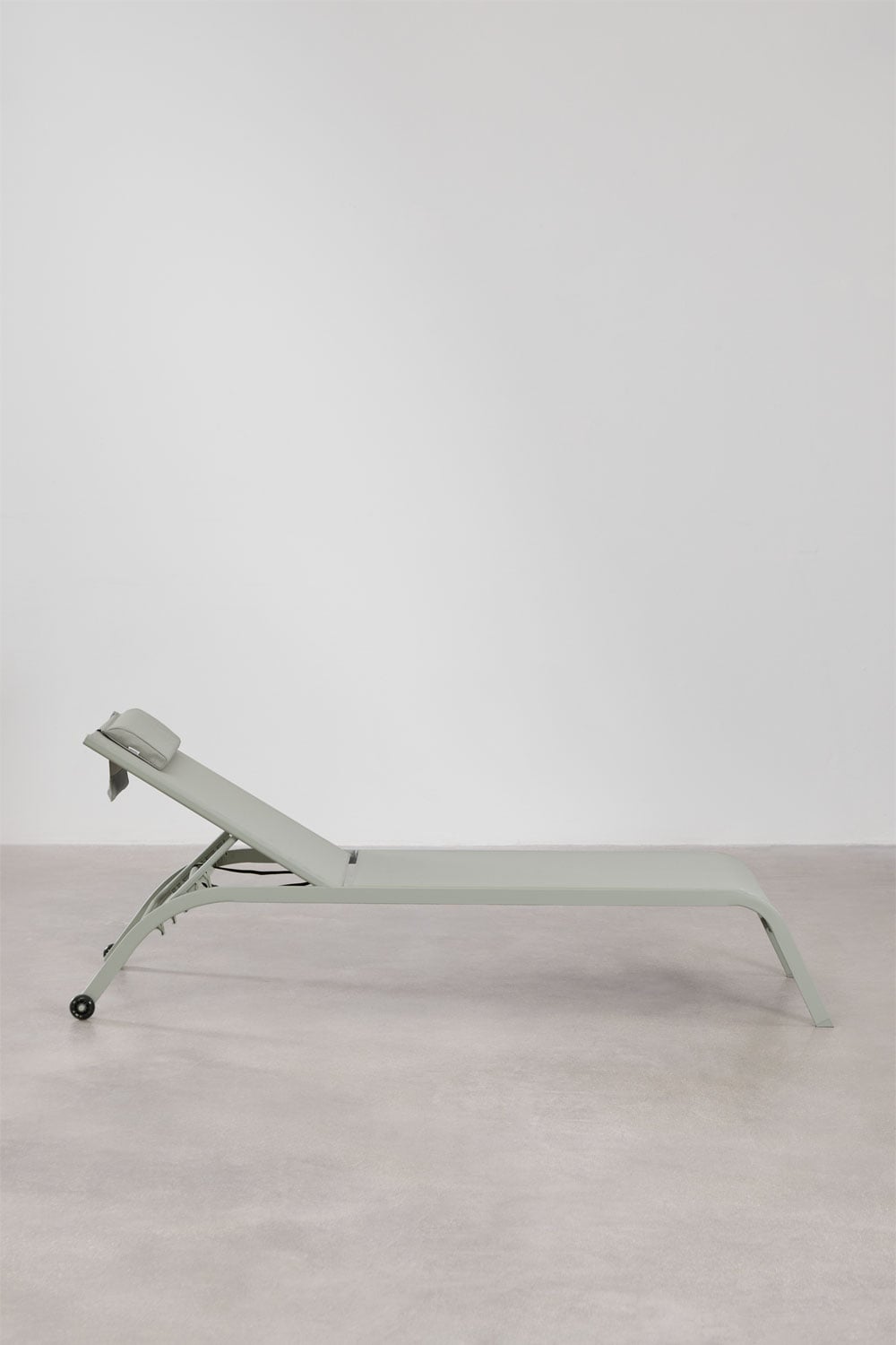 Chaise longue inclinable avec coussin Therys, image de la galerie 5