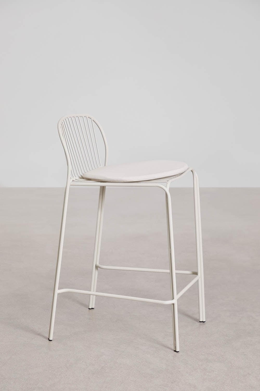 Pack de 4 tabourets hauts en acier Anerina, image de la galerie 2