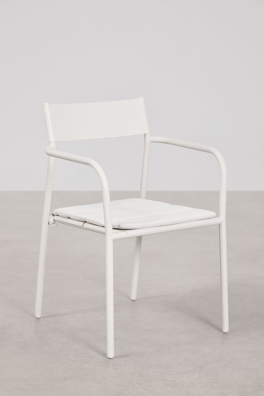 Pack de 2 chaises de salle à manger empilables avec accoudoirs en acier Tossa, image de la galerie 1