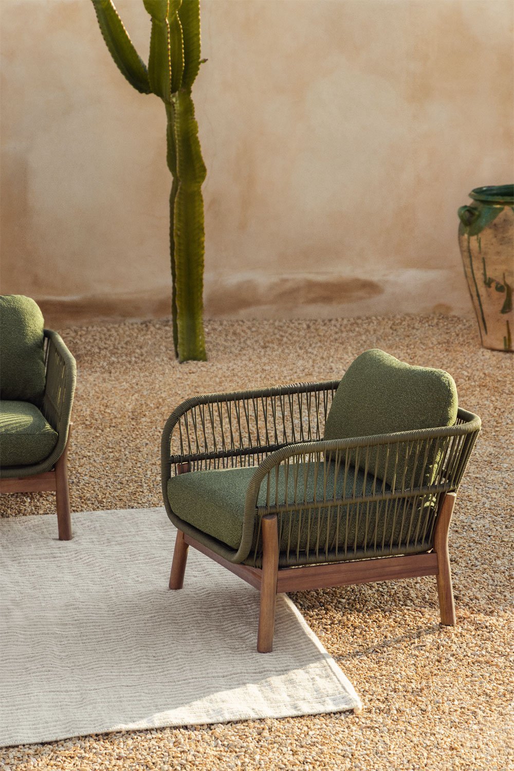 Fauteuil de jardin en bois d'acacia et corde tressée Karvia, image de la galerie 1