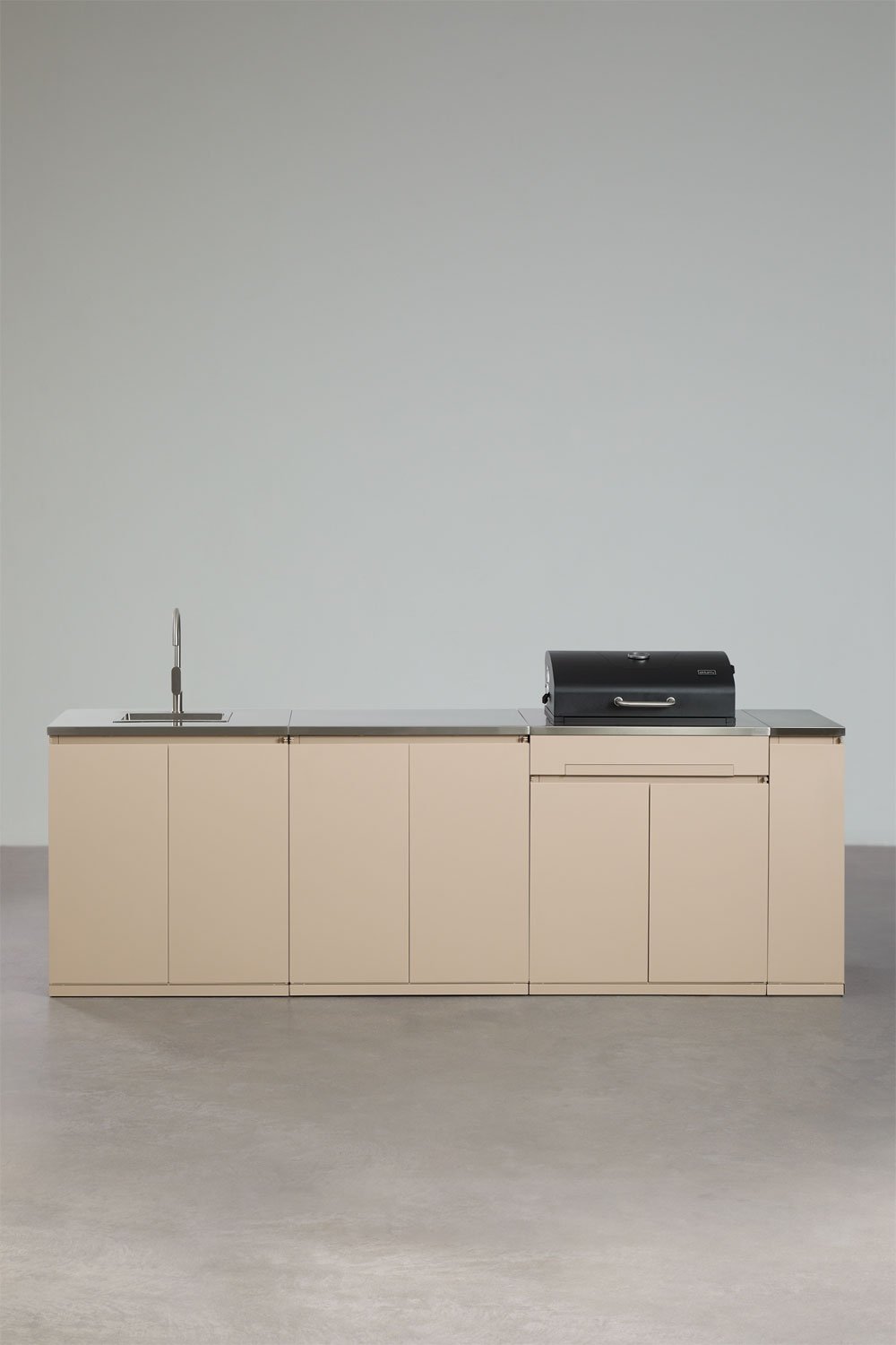 Cuisine modulaire d'extérieur 4 pièces avec évier, rangement et barbecue à charbon en acier Rivana, image de la galerie 1