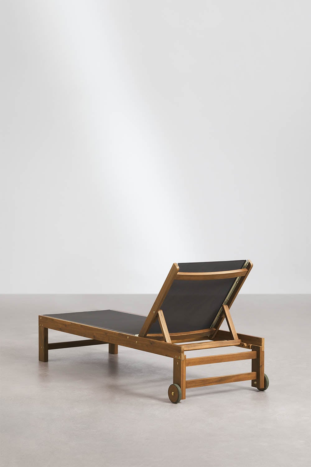 Chaise longue inclinable en bois Valerys, image de la galerie 5