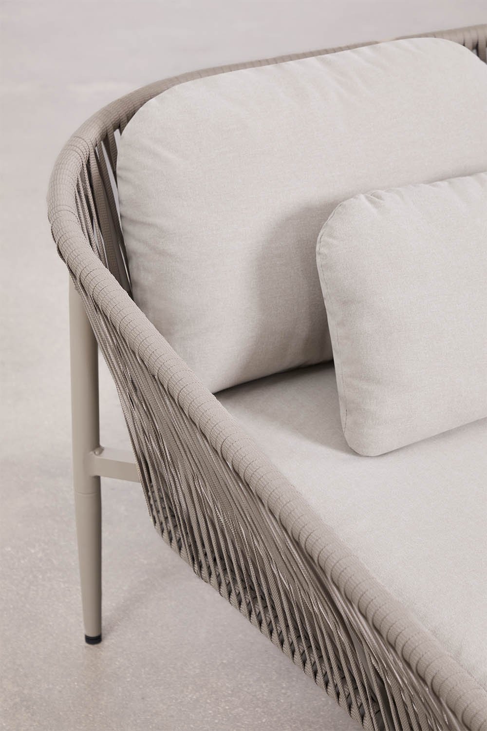 Chaise longue double en aluminium avec coussins Renslow, image de la galerie 4