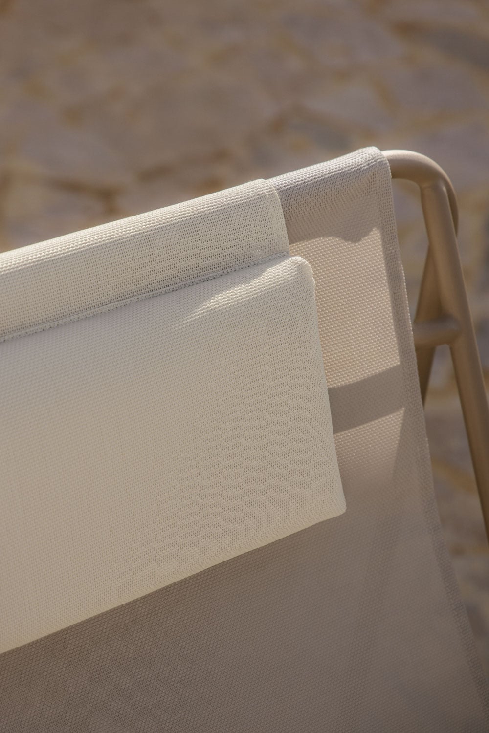 Pack de 2 hamacs avec accoudoirs en acier avec coussin Lorvian, image de la galerie 2