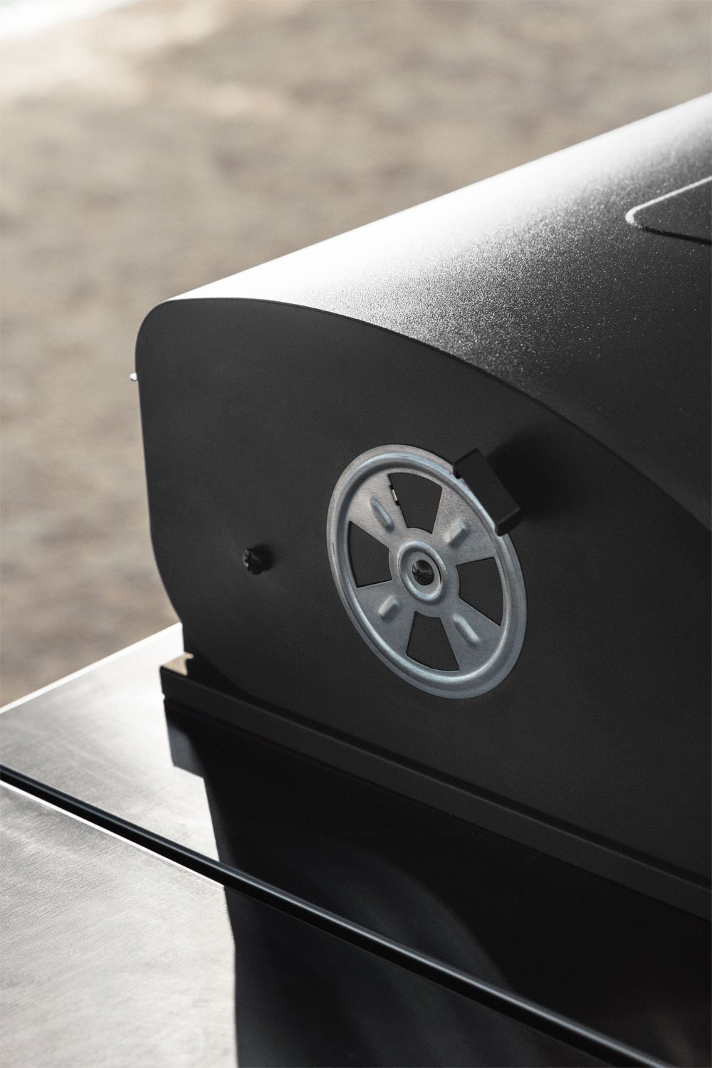 Module avec barbecue au charbon pour cuisine modulaire d'extérieur en acier Savona, image de la galerie 2