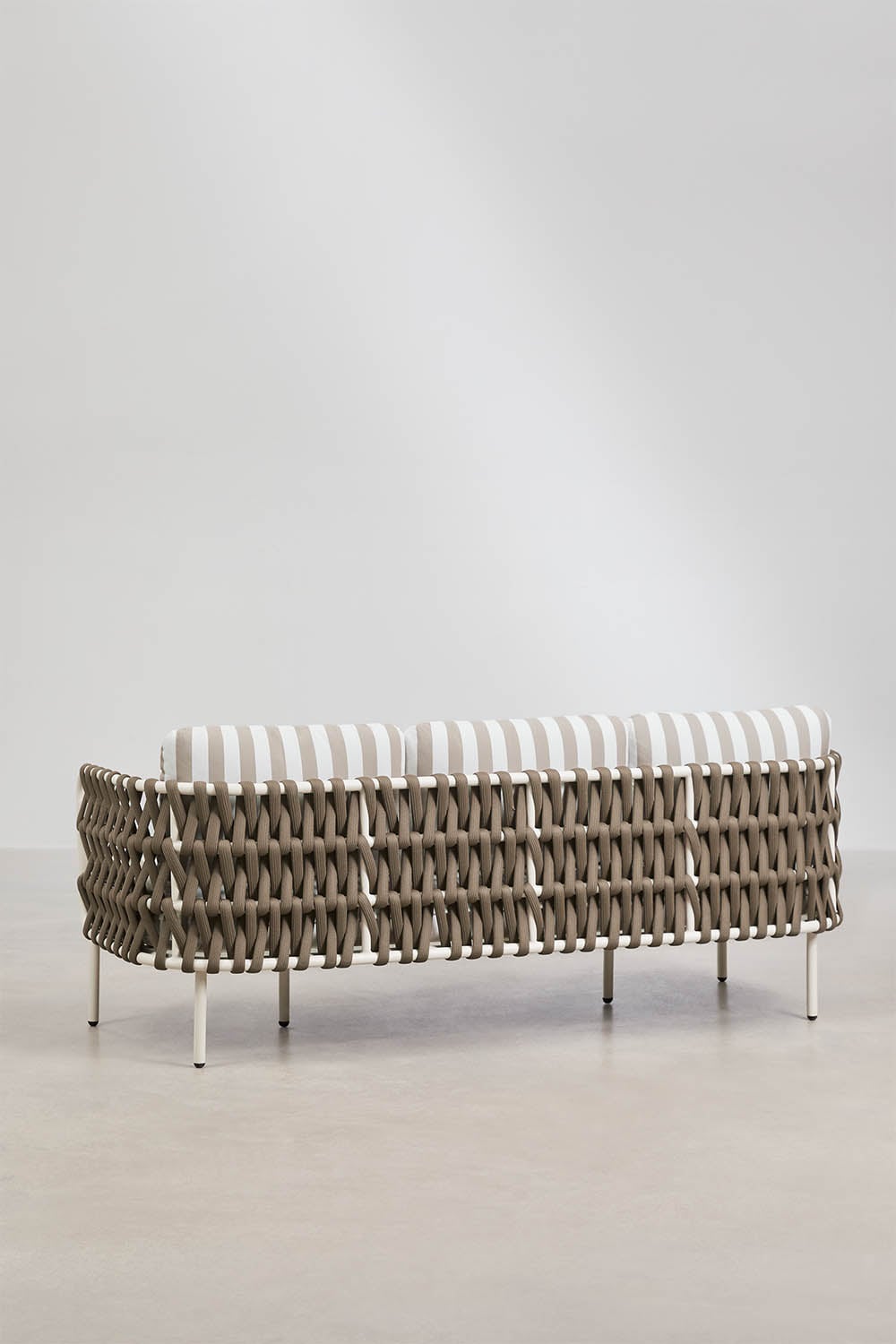 Ensemble de jardin avec canapé 3 places, 2 fauteuils en corde tressée Tevary et table basse en aluminium Boleni, image de la galerie 3