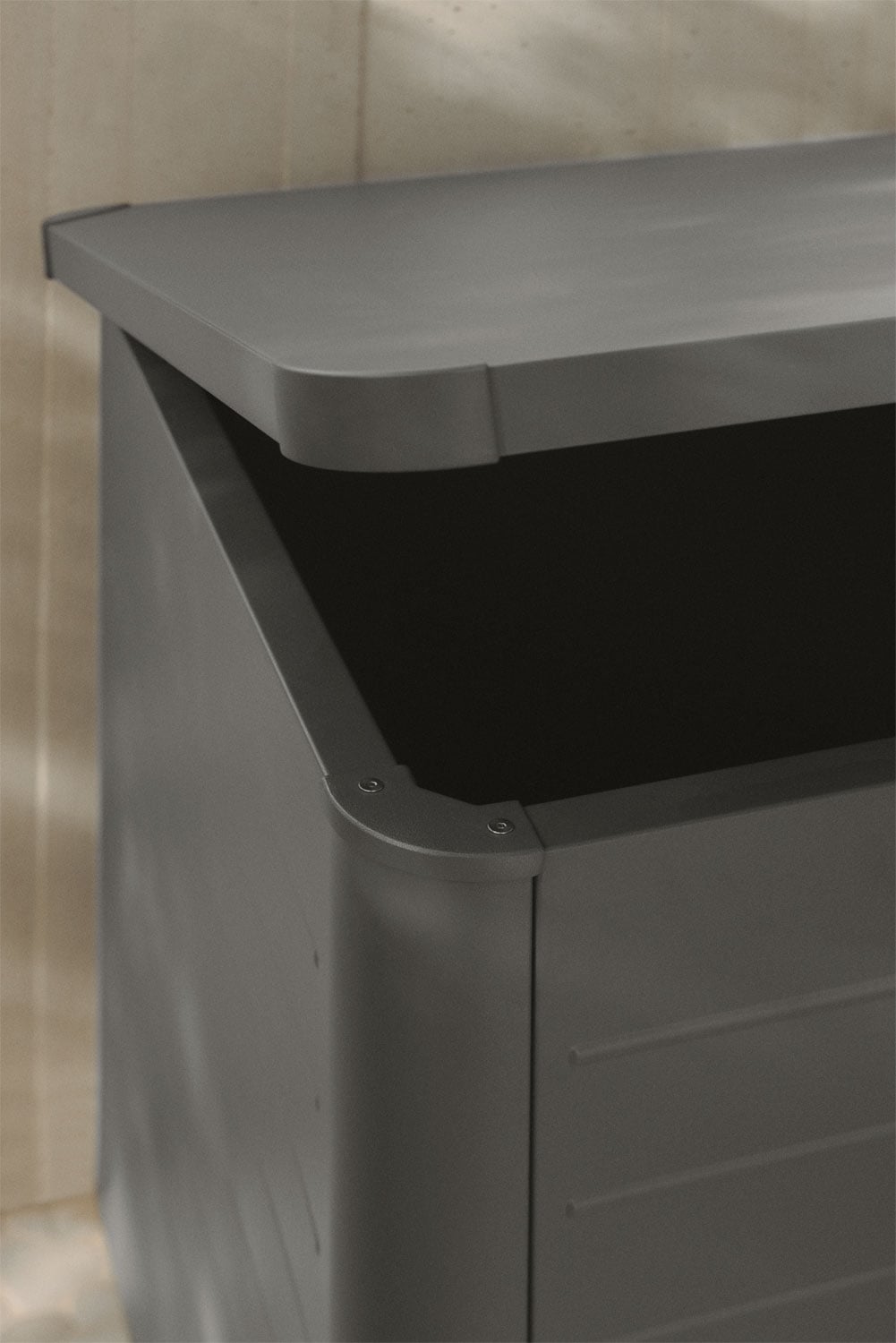 Coffre de rangement pour jardin en acier Forzan, image de la galerie 2