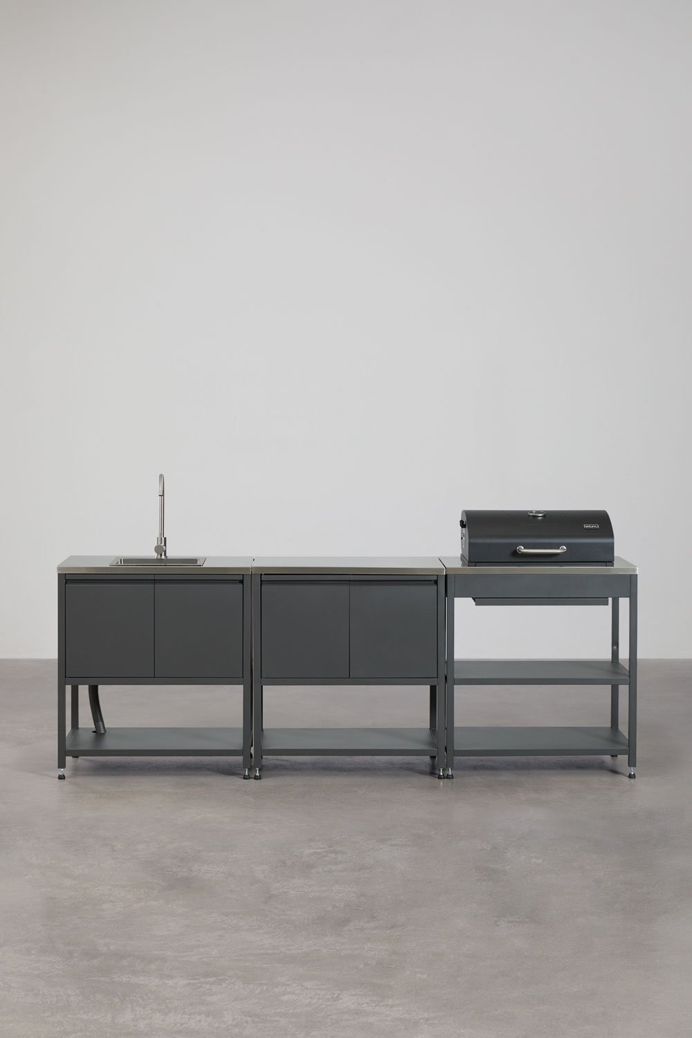 Cuisine modulaire d'extérieur 3 pièces avec évier, rangement et barbecue à charbon en acier Savona, image de la galerie 4