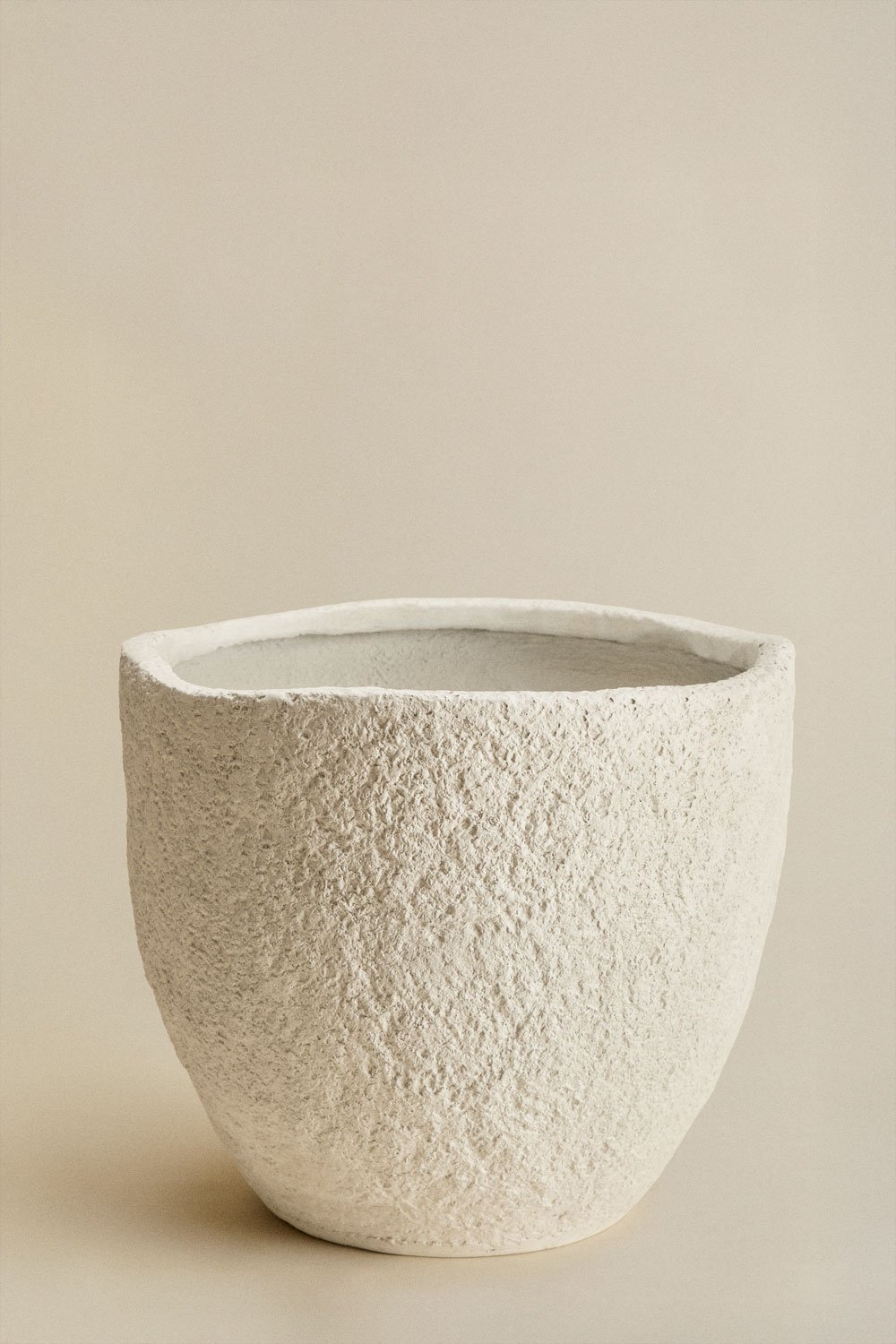 Poterie d'extérieur en ciment Nuria, image de la galerie 1