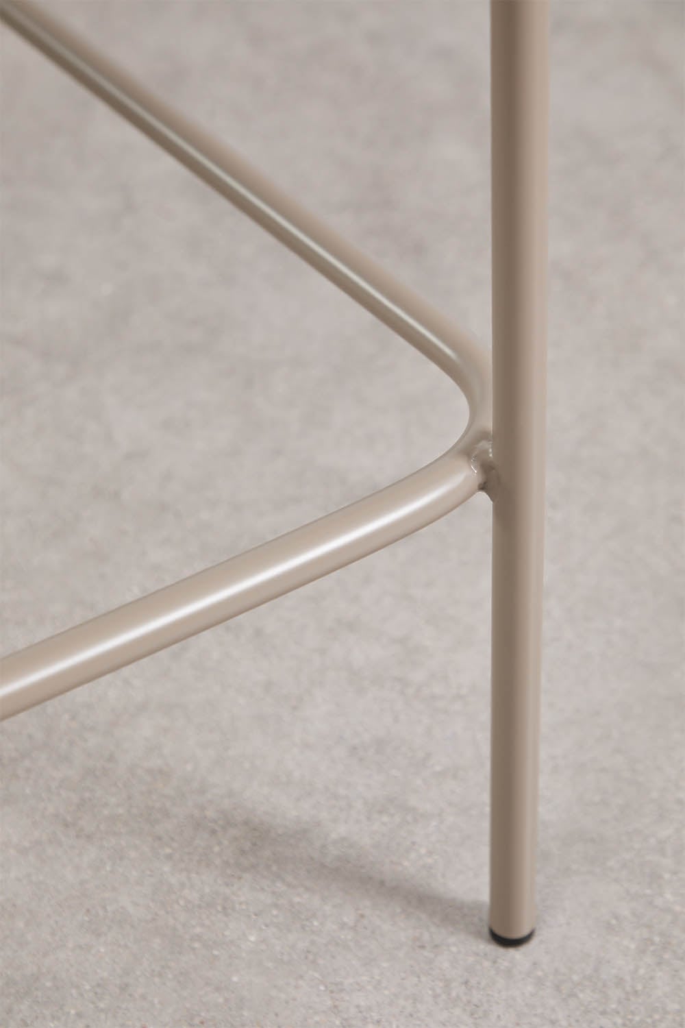 Tabouret haut empilable en rotin synthétique Reiven, image de la galerie 5