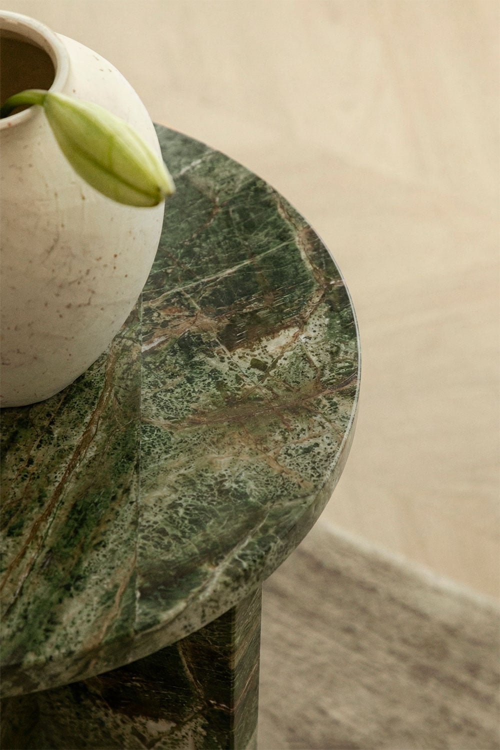 Table d'appoint ronde Ø35 cm en marbre Mencia, image de la galerie 2