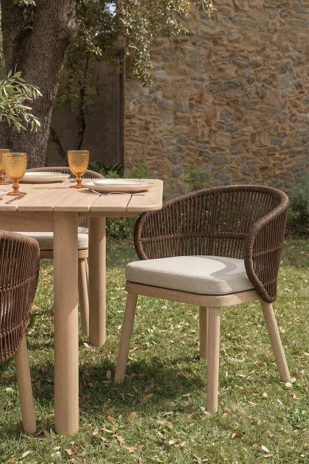 Pack de 4 chaises de jardin en bois d'acacia et corde tressée Capri, image de la galerie 1