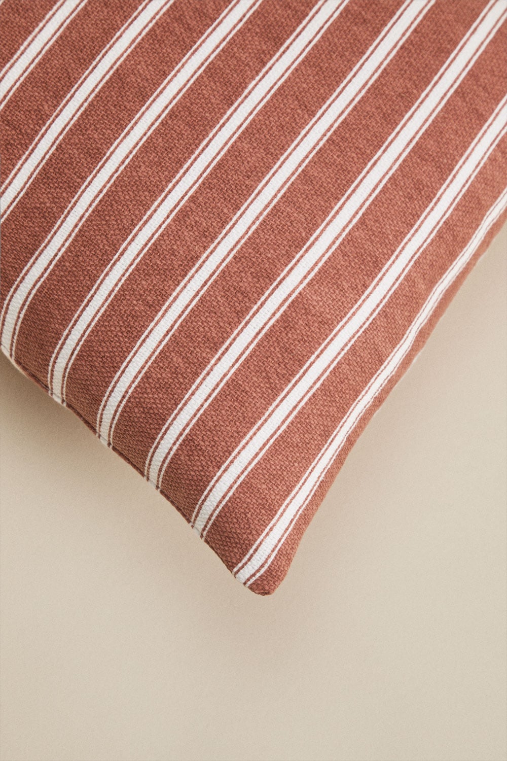 Coussin rectangulaire 30x50 cm en coton Nexu, image de la galerie 4