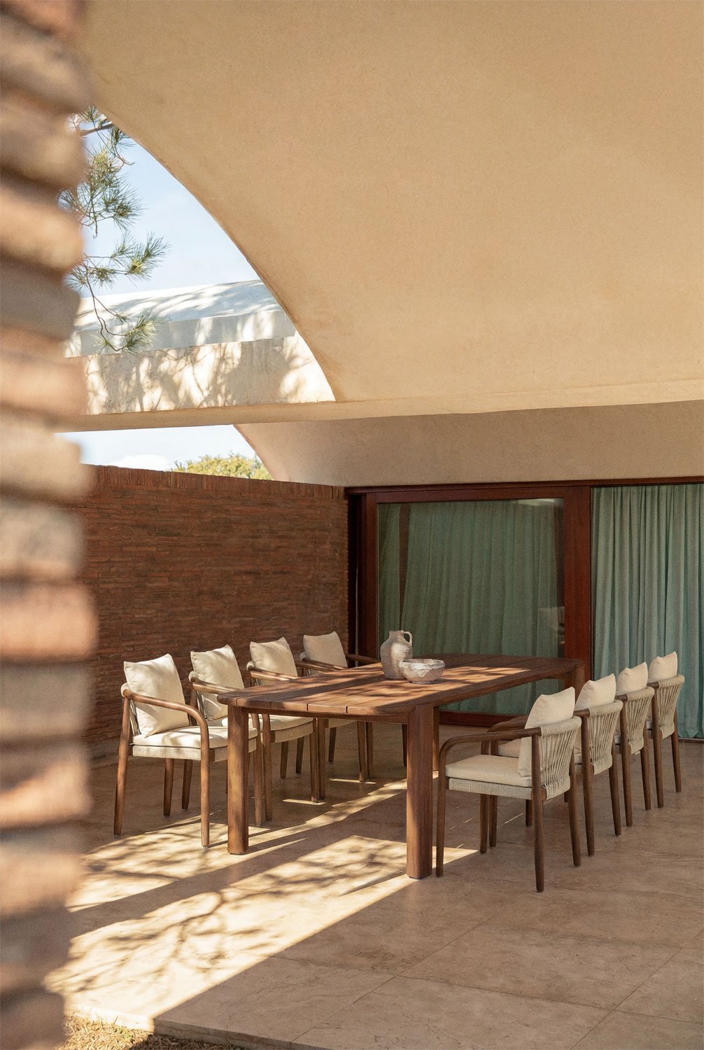 Table de jardin rectangulaire 260x115 cm en bois d'acacia Vetra, image de la galerie 1