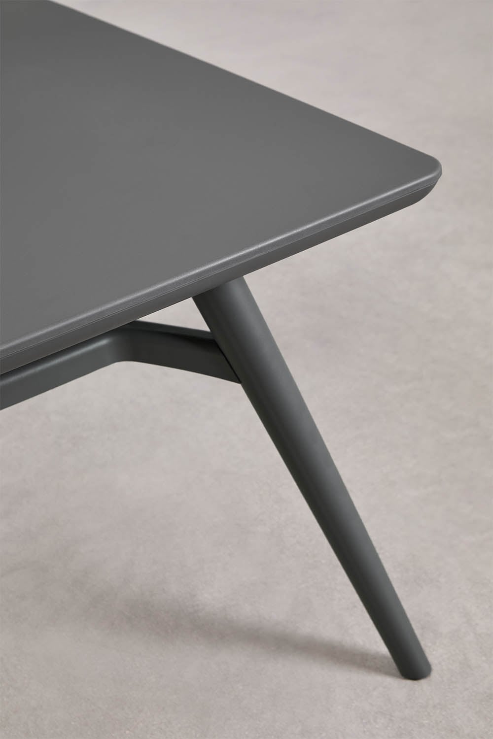Set de table rectangulaire 135x80 cm et 4 chaises de jardin en polypropylène Scand, image de la galerie 3