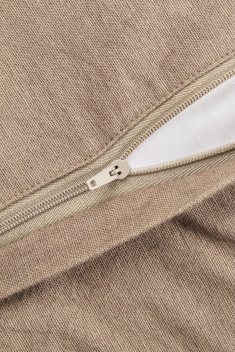 Coussin carré 40x40 cm en coton et lin Angola, image de la galerie 6