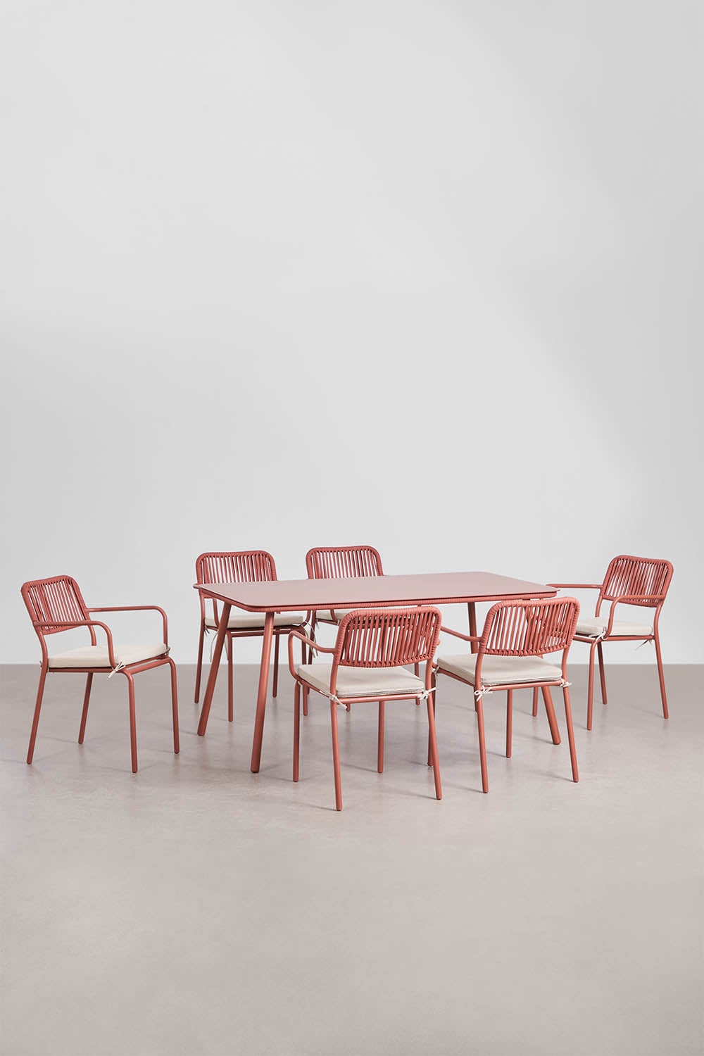 Set de table rectangulaire 160x90 cm et 6 chaises de salle à manger empilables en corde tressée Arhiza, image de la galerie 1