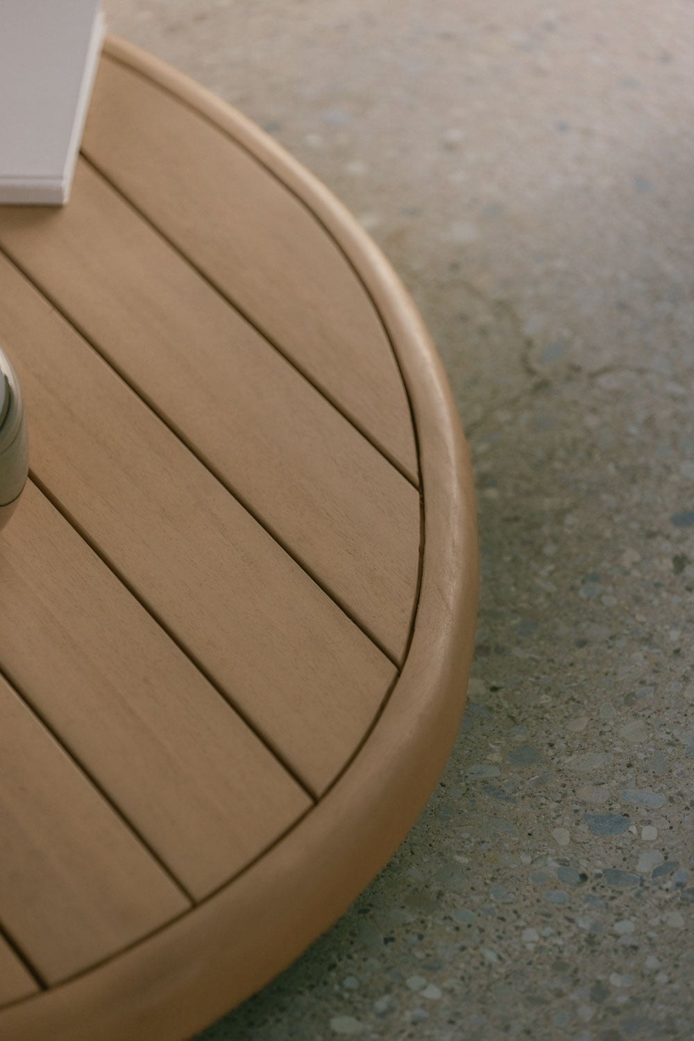 Canapé modulaire de jardin 2 pièces en bois d'acacia Gerard, image de la galerie 2