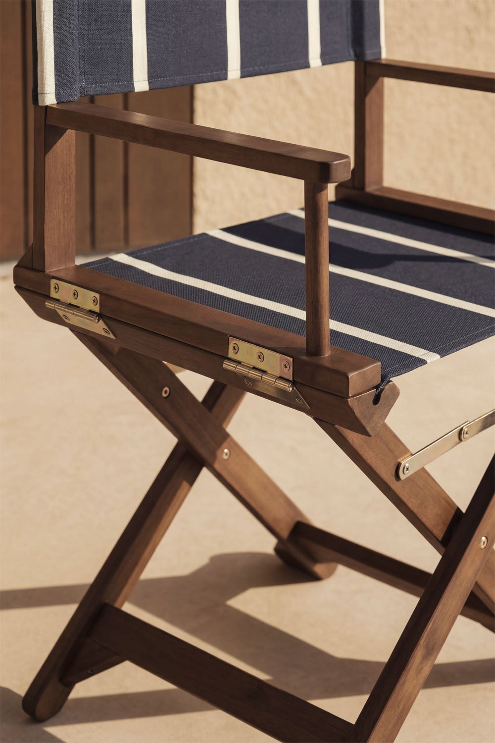 Pack de 4 chaises de réalisateur pliantes de jardin en bois d'acacia Ridley, image de la galerie 2
