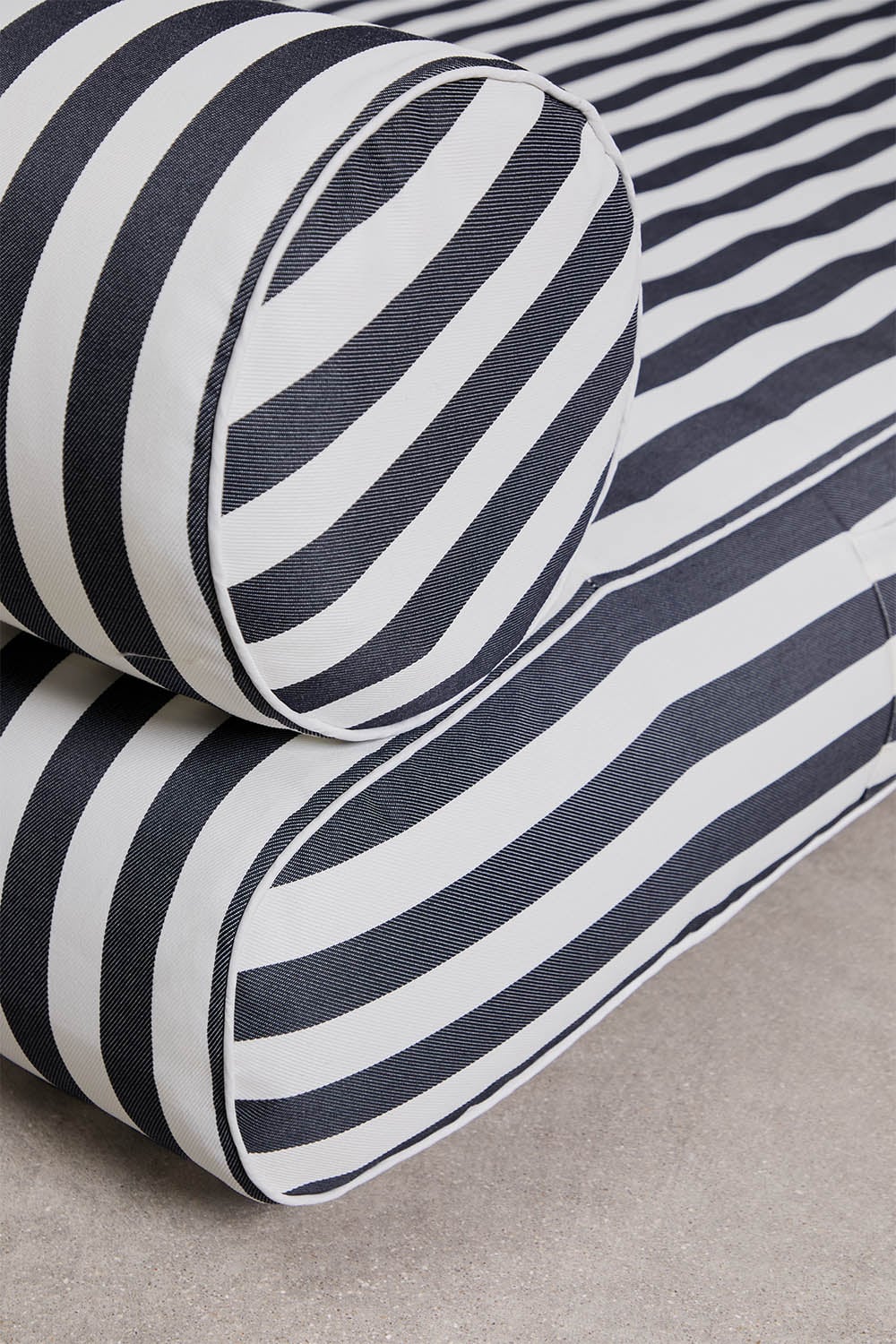 Chaise longue gonflable Lirenita, image de la galerie 4