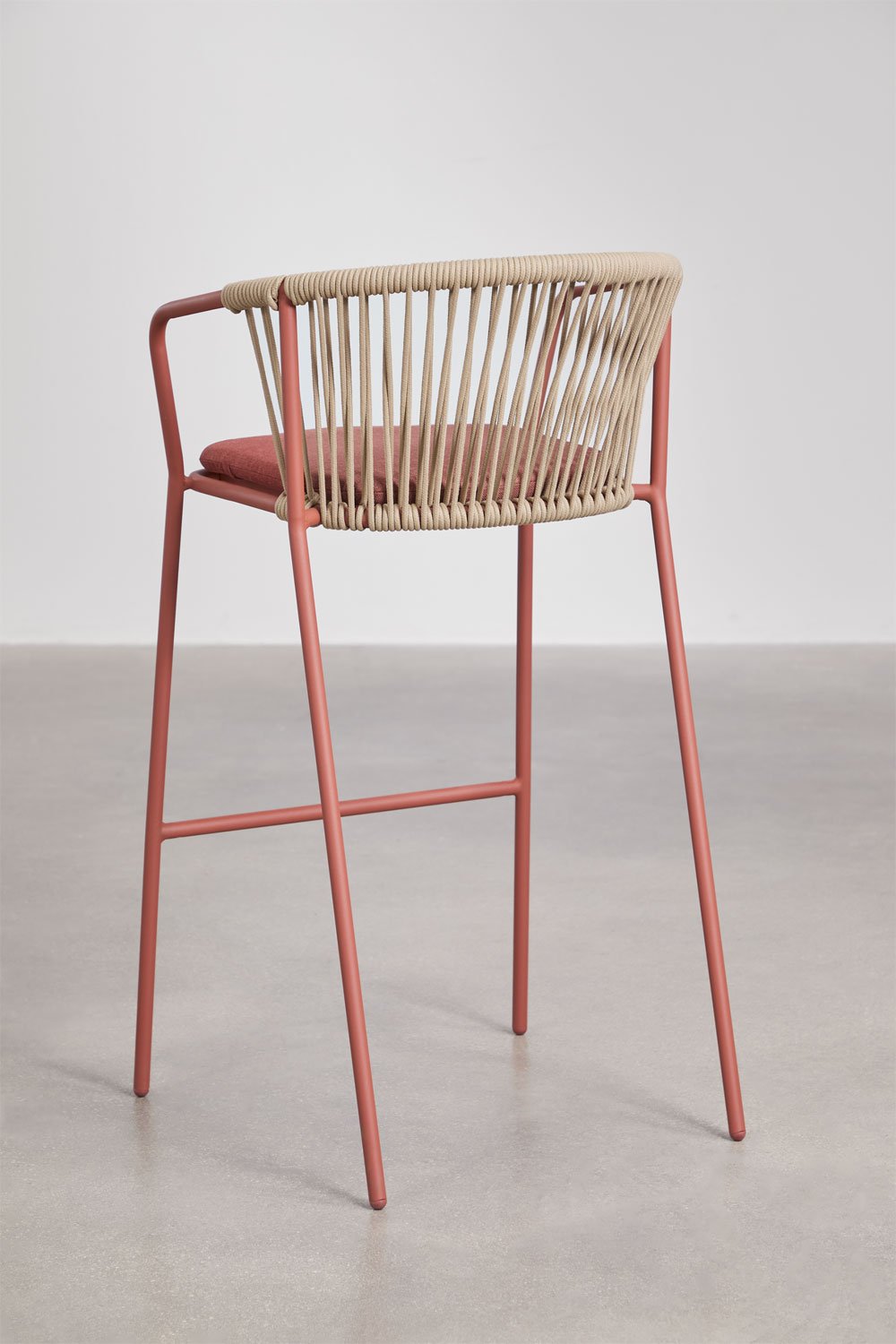 Tabouret haut en acier et corde tressée Oklahoma, image de la galerie 3