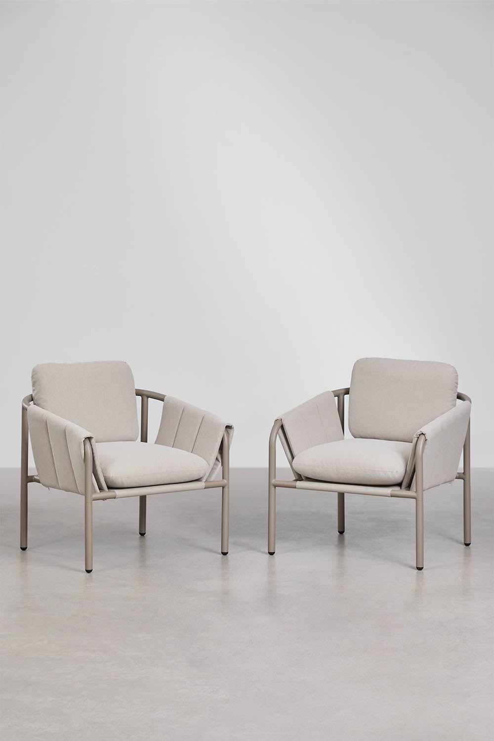 Pack de 2 fauteuils de jardin rembourrés en acier Zunika, image de la galerie 1