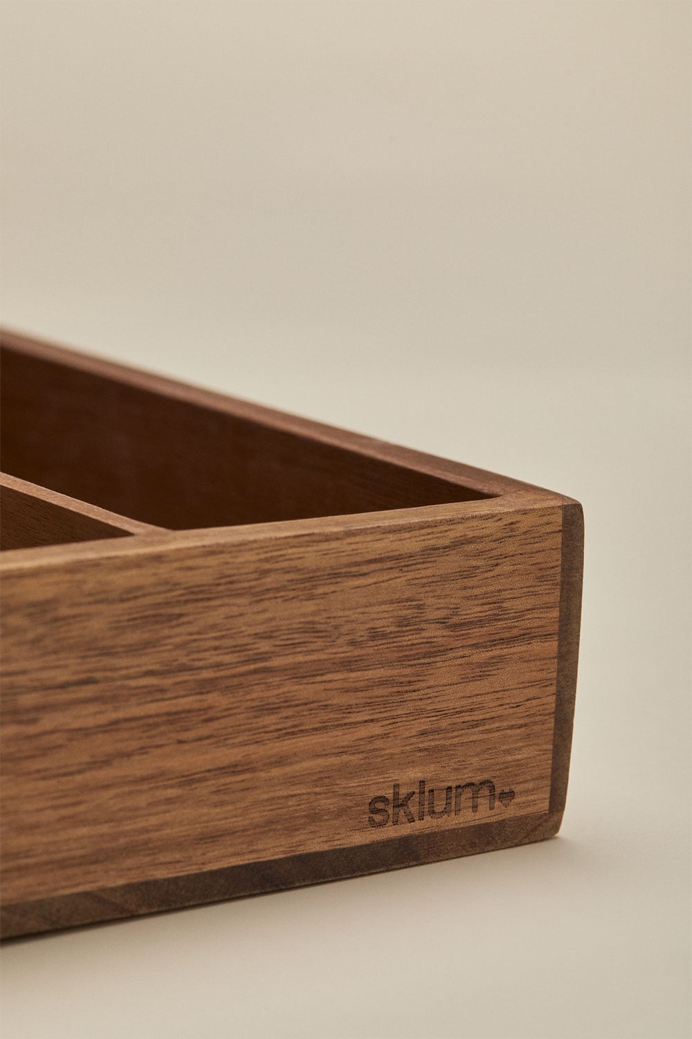 Range-couverts 25x35 cm en bois d'acacia Aurelin, image de la galerie 3