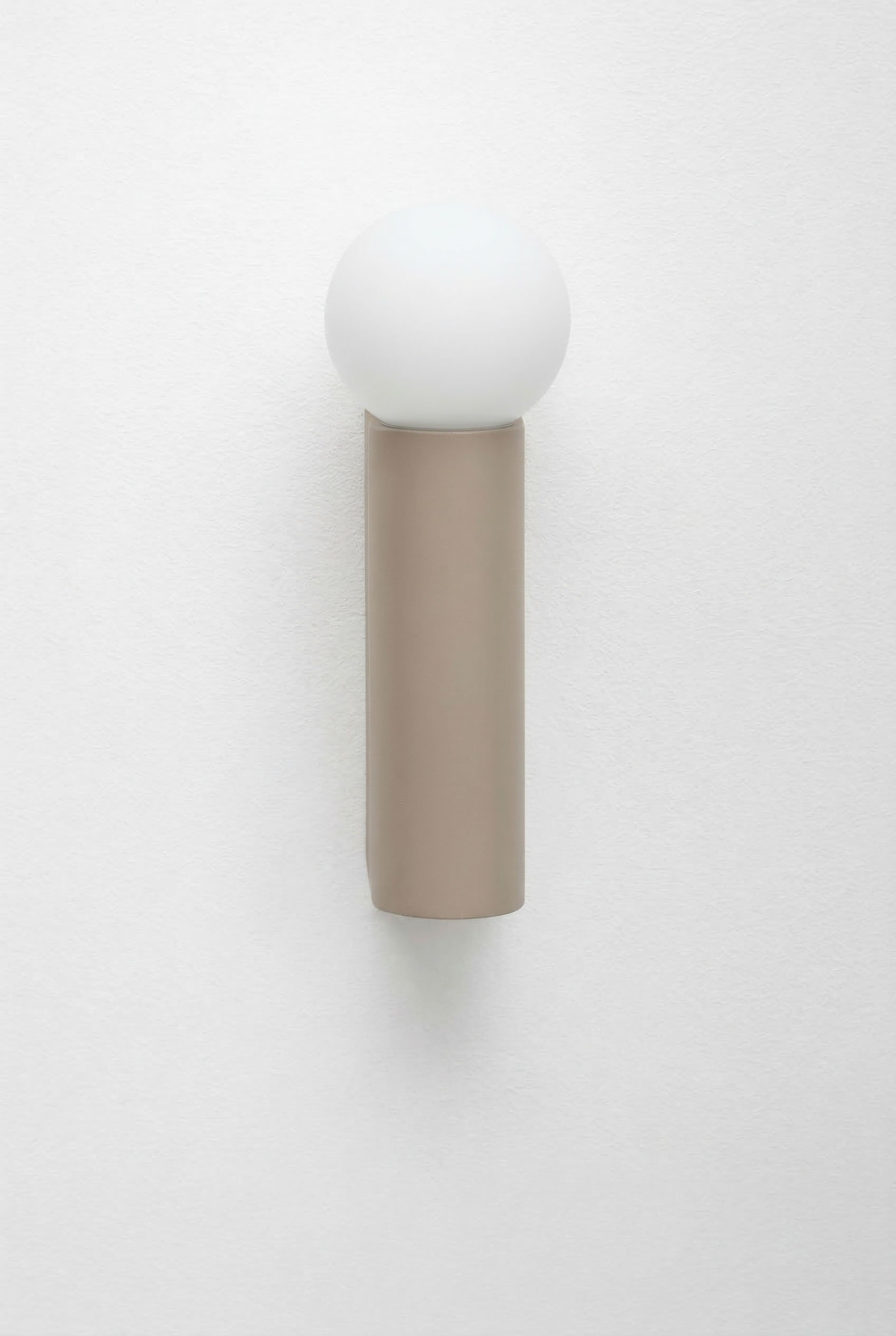 Applique murale avec boule en cristal pour extérieur en aluminium Irvine, image de la galerie 5